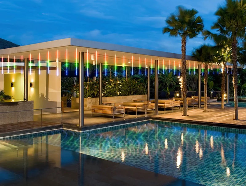 Cascata de Led c/8 tubos para natal e festas cores variadas - Neverdie